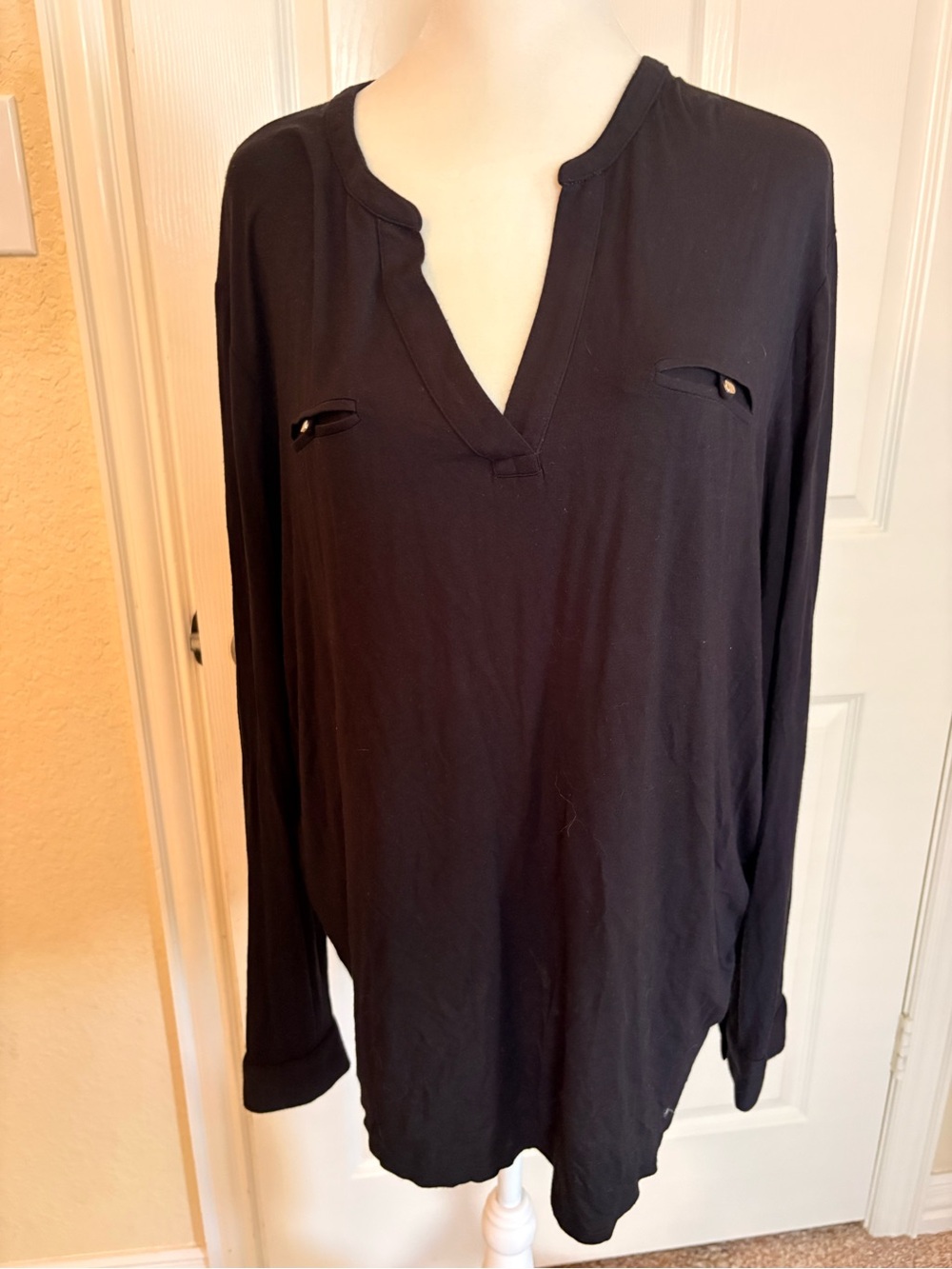Toyota Women's Black Long-Sleeve V-Neck Knit Blouse